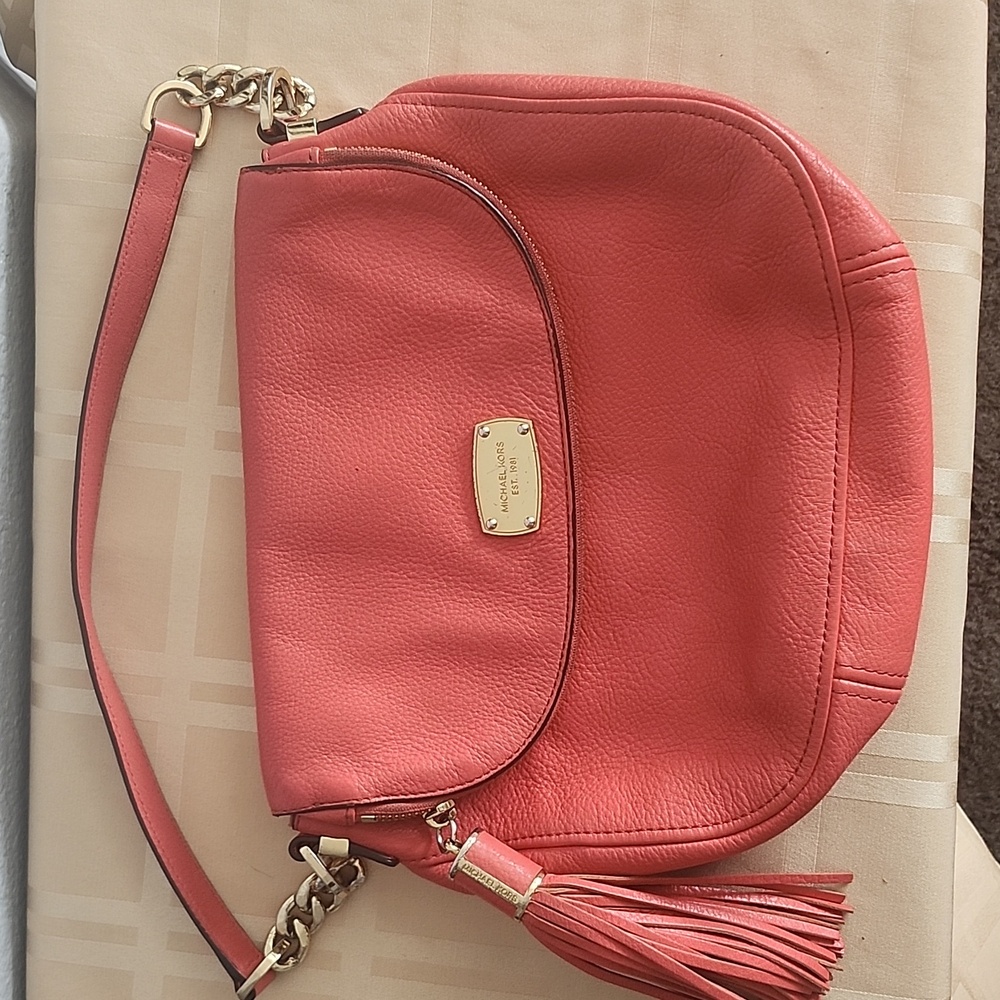 Michael Kors Bedford Flap Coral Tassel Bag - Picture 2 of 16
